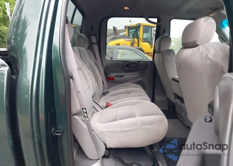 2001 Ford F-150 King Ranch Edition/Lariat/Xlt z USA, uszkodzony, nr VIN 1FTRW08L91KA22475